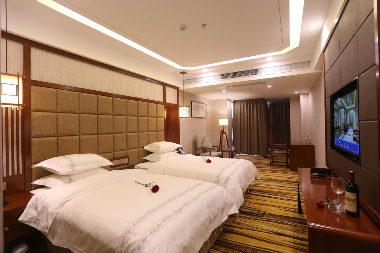 Mingshan Hotel Chengdú Exterior foto